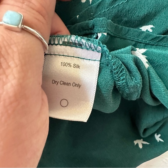 Amour Vert 100% Silk Tie Front Blouse Green White Doves Birds Short Sleeve Large - Picture 4 of 7